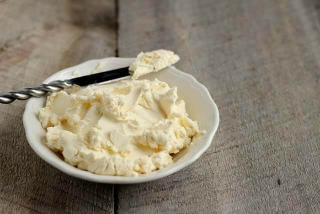 Cream Cheese là gì? Công dụng và cách làm Cream Cheese tại nhà