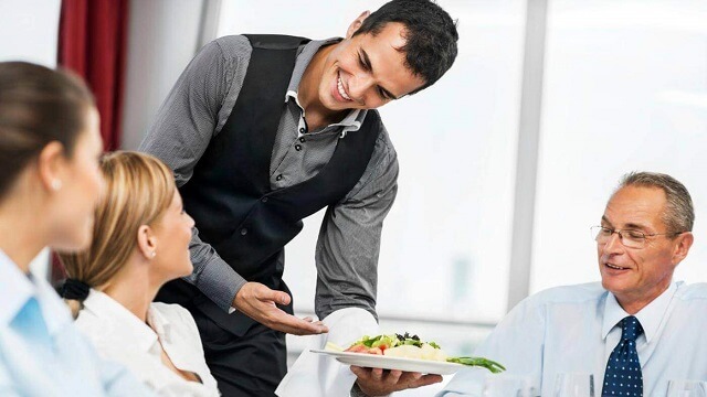 Staff là gì? Tên gọi và nhiệm vụ của các vị trí trong nhà hàng khác sạn